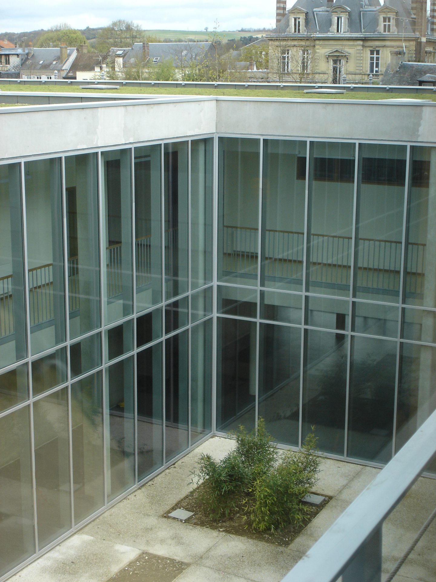 Collège Ferdinand Buisson, Louviers — Atelier des Deux Anges