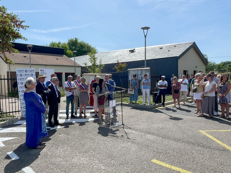 Atelier des Deux Anges - Inauguration groupe scolaire Ménesqueville