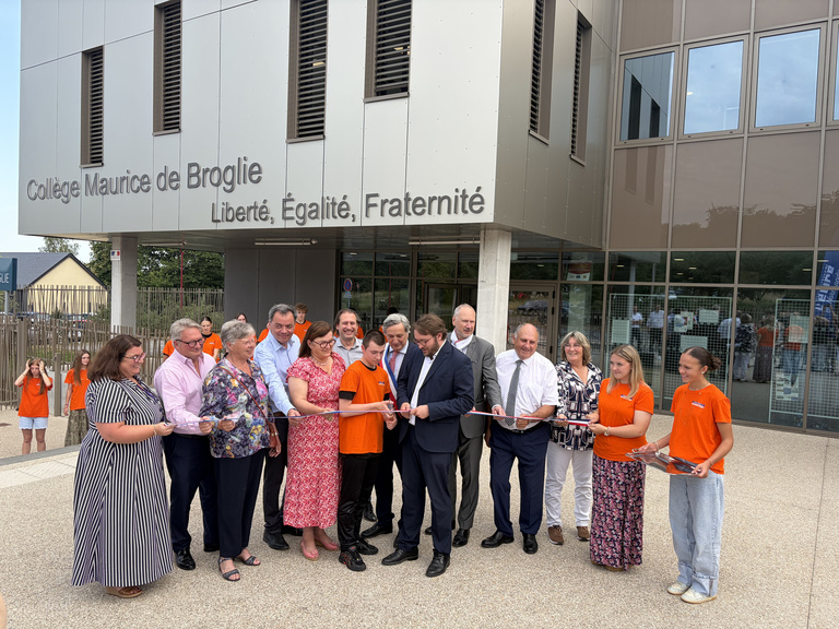 Atelier des Deux Anges - Inauguration Collège de Broglie